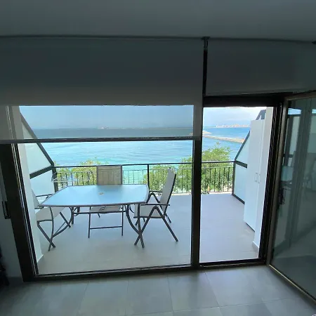 Apartment El Far